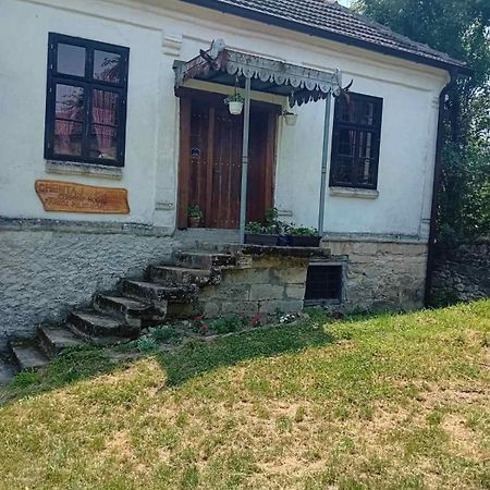 Country House Pivnica Milic Rogljevo公寓 外观 照片